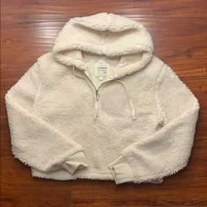 FLUFFY cropped sweater